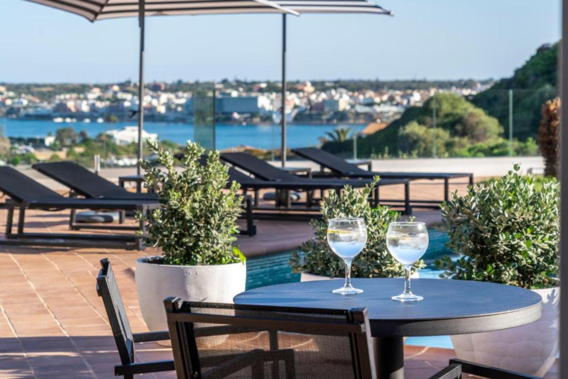 Calallonga Hotel Menorca Maó Exterior foto